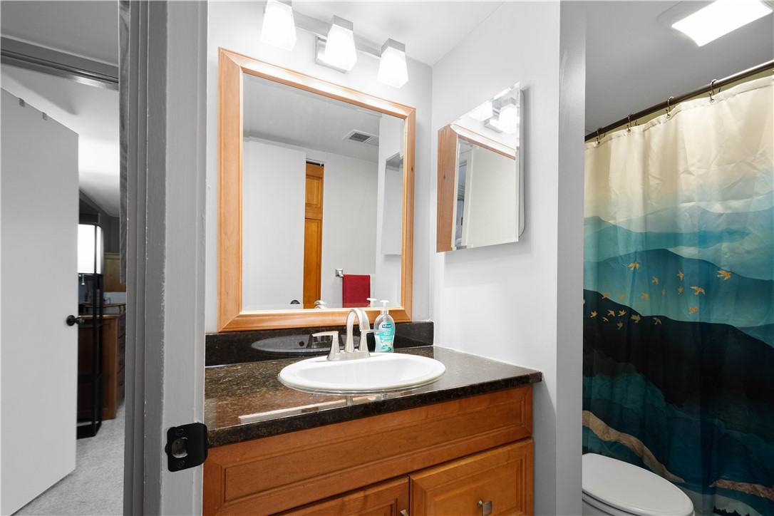 Scott Twp - Sal, Pennsylvania 15220, United States, 2 Bedrooms Bedrooms, ,1 BathroomBathrooms,Residential,Active,97105