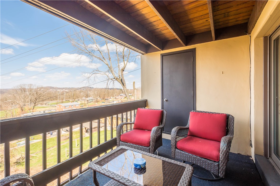 Scott Twp - Sal, Pennsylvania 15220, United States, 2 Bedrooms Bedrooms, ,1 BathroomBathrooms,Residential,Active,97105