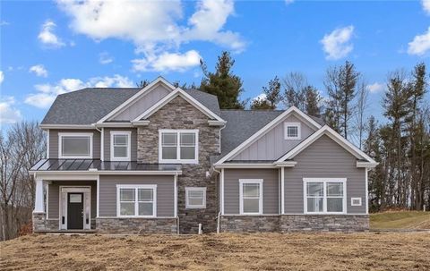 201 Jasmine Ln Marshall PA 15005