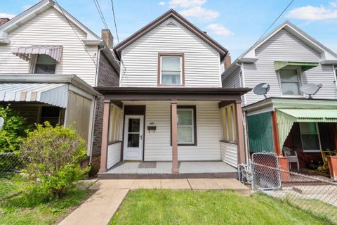 Homes For Sale - 607 Park Ave Ave<br/> Clairton, PA 15025
