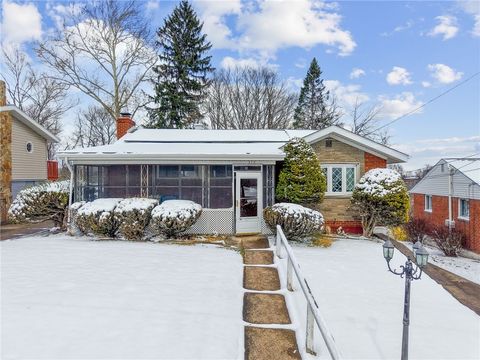 318 Dunbar Dr Wilkins Twp PA 15235