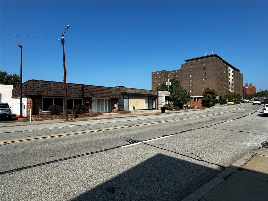 Mt Lebanon, Pennsylvania 15228, United States, ,Residential,Active,243129