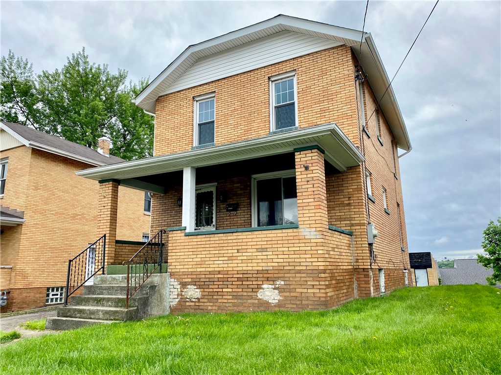 581 Adams St Ext, Rochester, Pennsylvania image 1