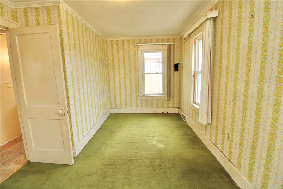 581 Adams St Ext, Rochester, Pennsylvania image 18
