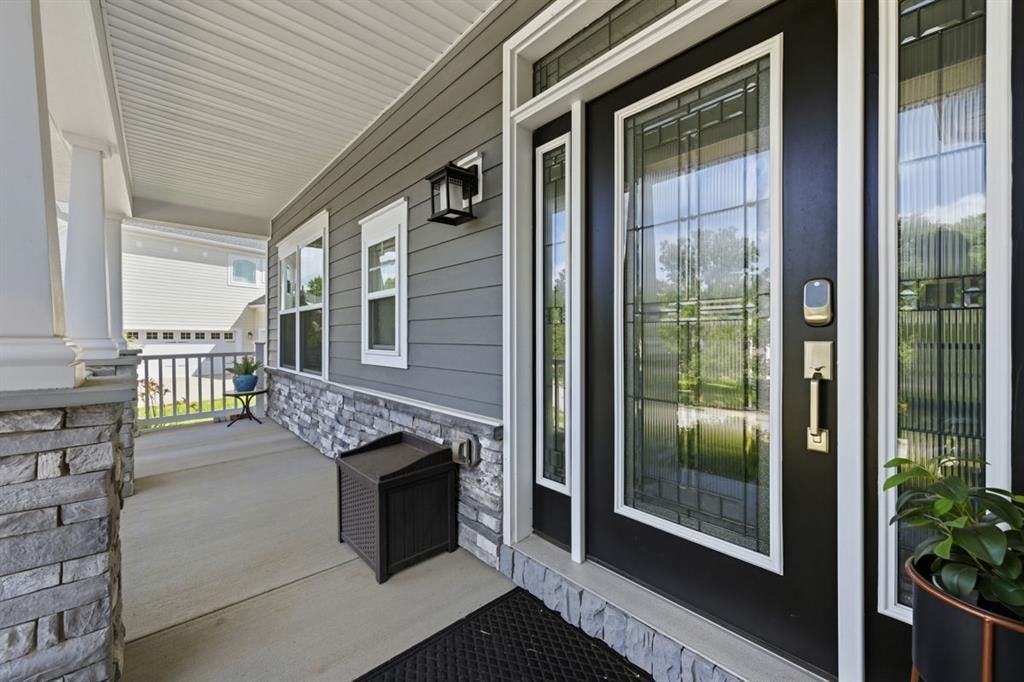 1653 Blackburn Heights Dr