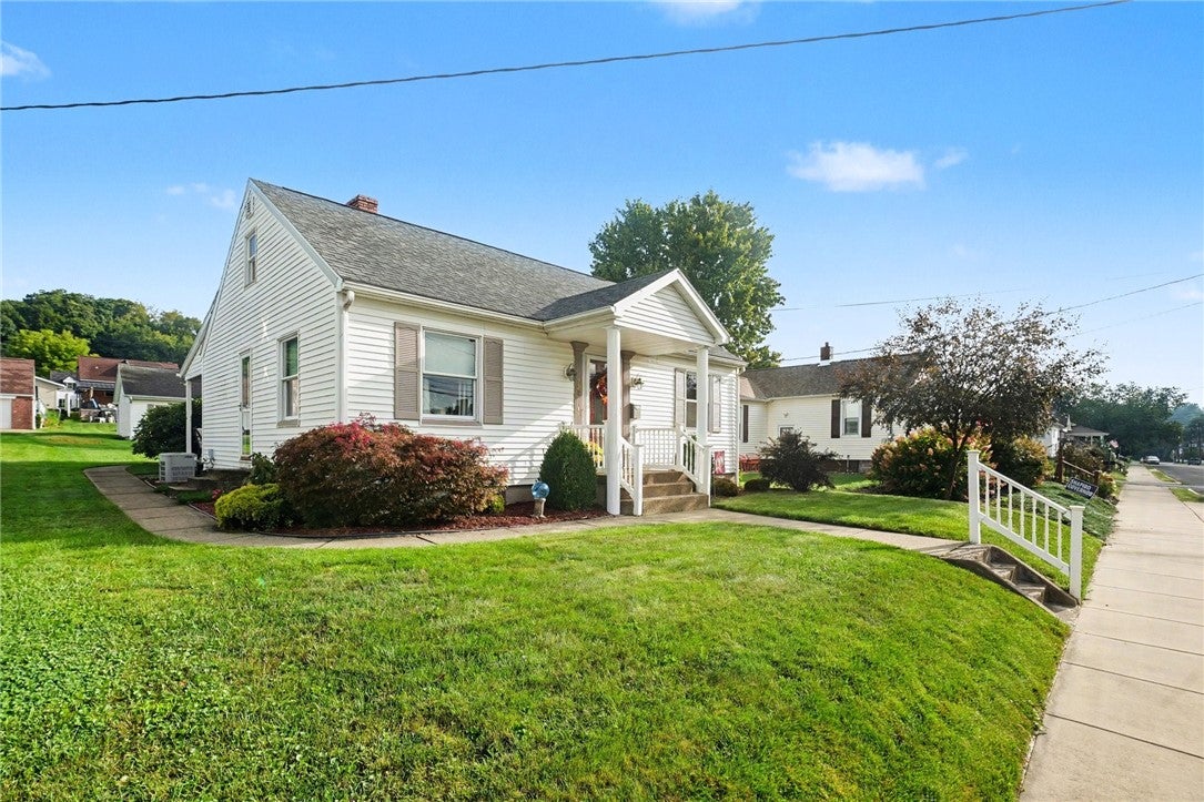 228 Hazel Ave