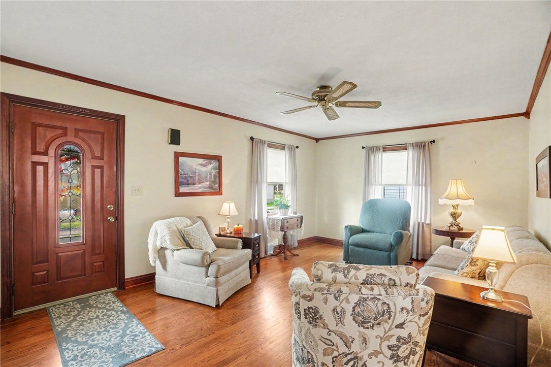 228 Hazel Ave