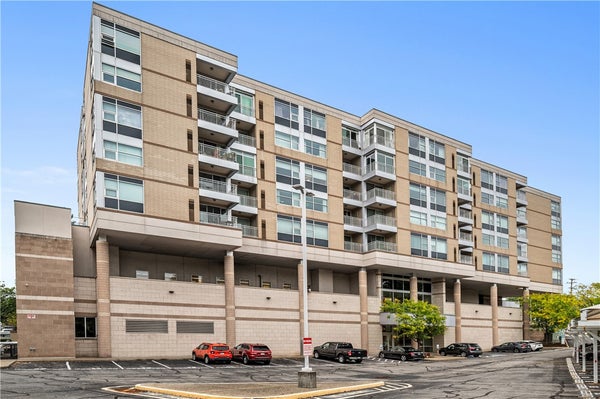 5570 CENTRE AVE APT 206, PITTSBURGH, PA 15232 - Image ce5193f14f7607f033e93e319801bb21/4101342152
