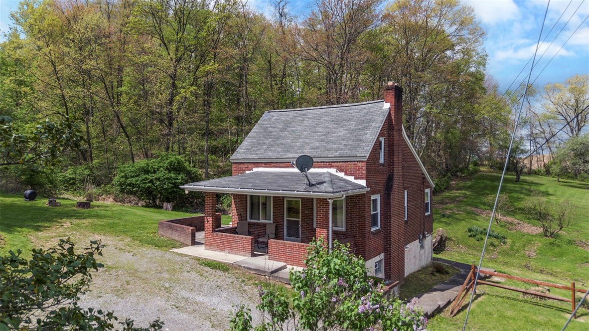 135 Erbes Ln