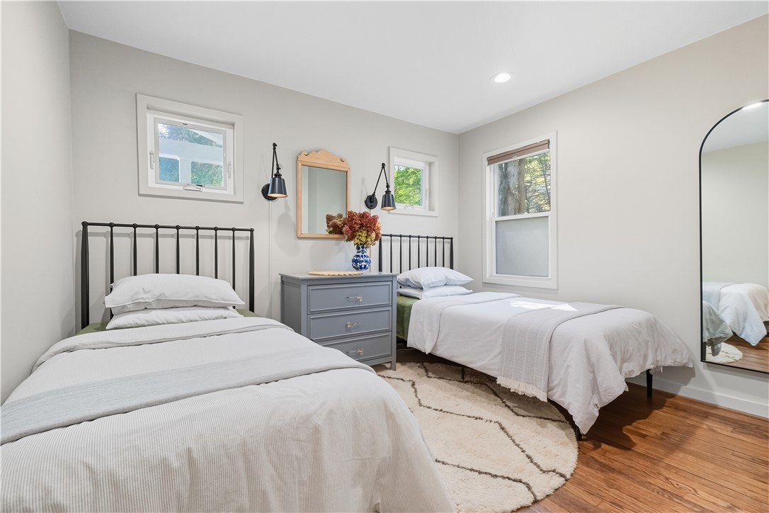 Normalville, Pennsylvania 15469, United States, 3 Bedrooms Bedrooms, ,2 BathroomsBathrooms,Residential,Pending,216016