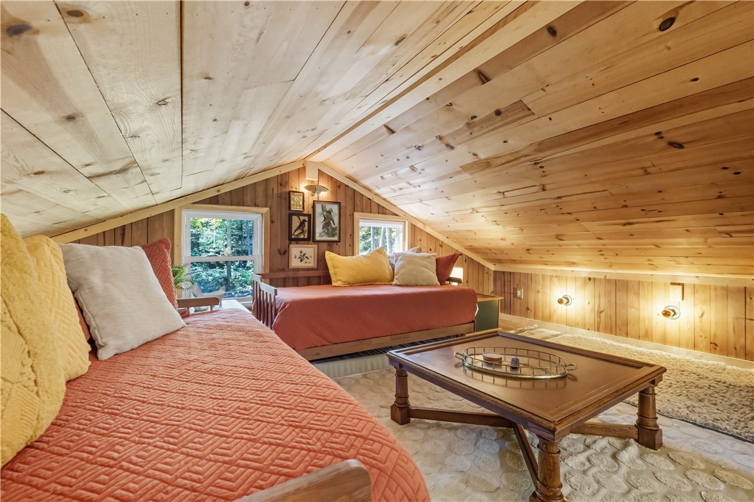 Normalville, Pennsylvania 15469, United States, 3 Bedrooms Bedrooms, ,2 BathroomsBathrooms,Residential,Pending,216016