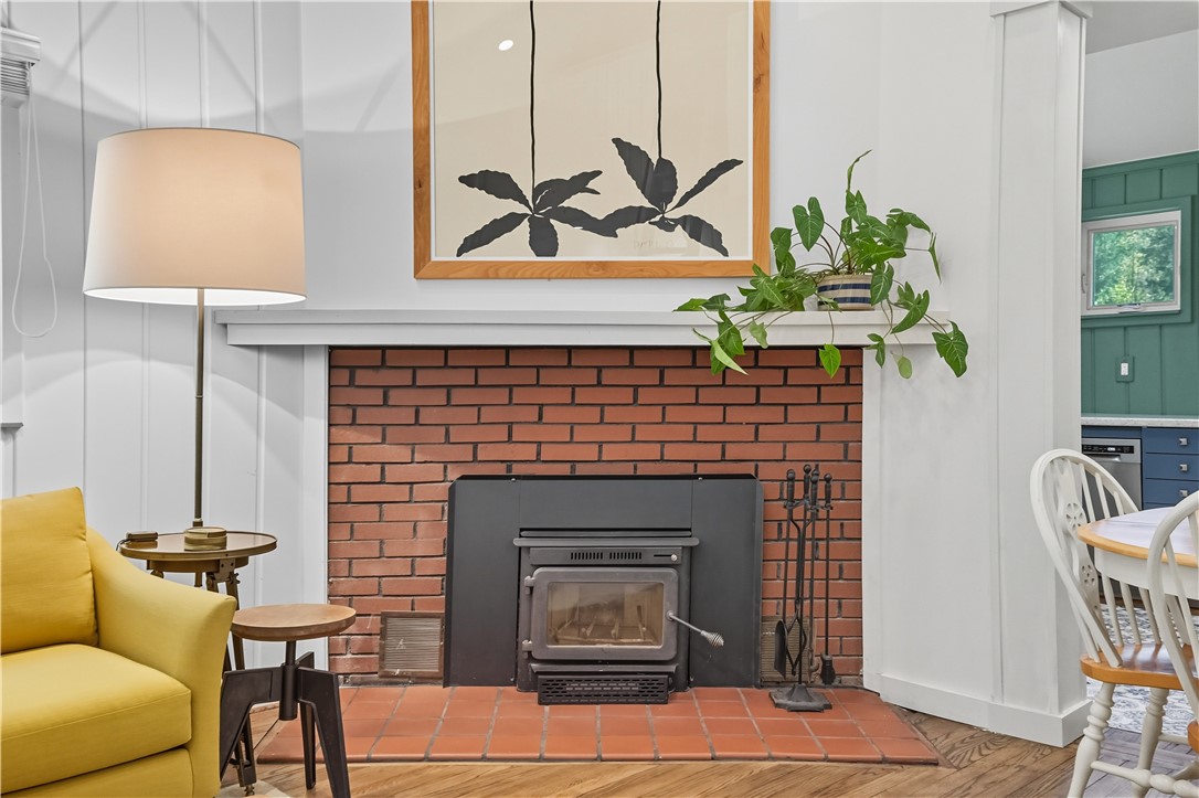 Normalville, Pennsylvania 15469, United States, 3 Bedrooms Bedrooms, ,2 BathroomsBathrooms,Residential,Pending,216016