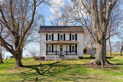 Photo of Renfrew, PA 16053 (MLS # 1745170)