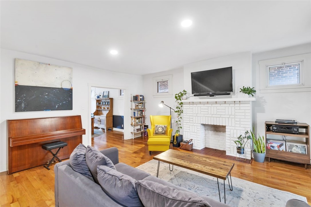 1146 N Negley Ave