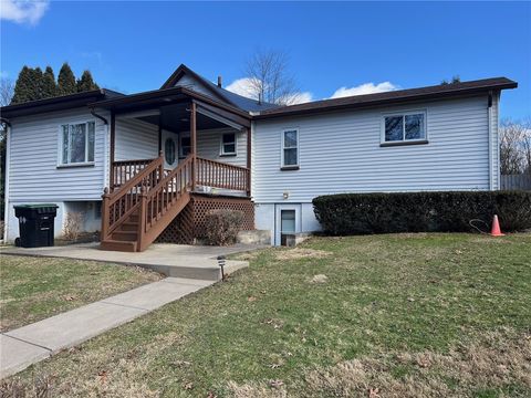340 Rolshouse Rd McCandless PA 15237