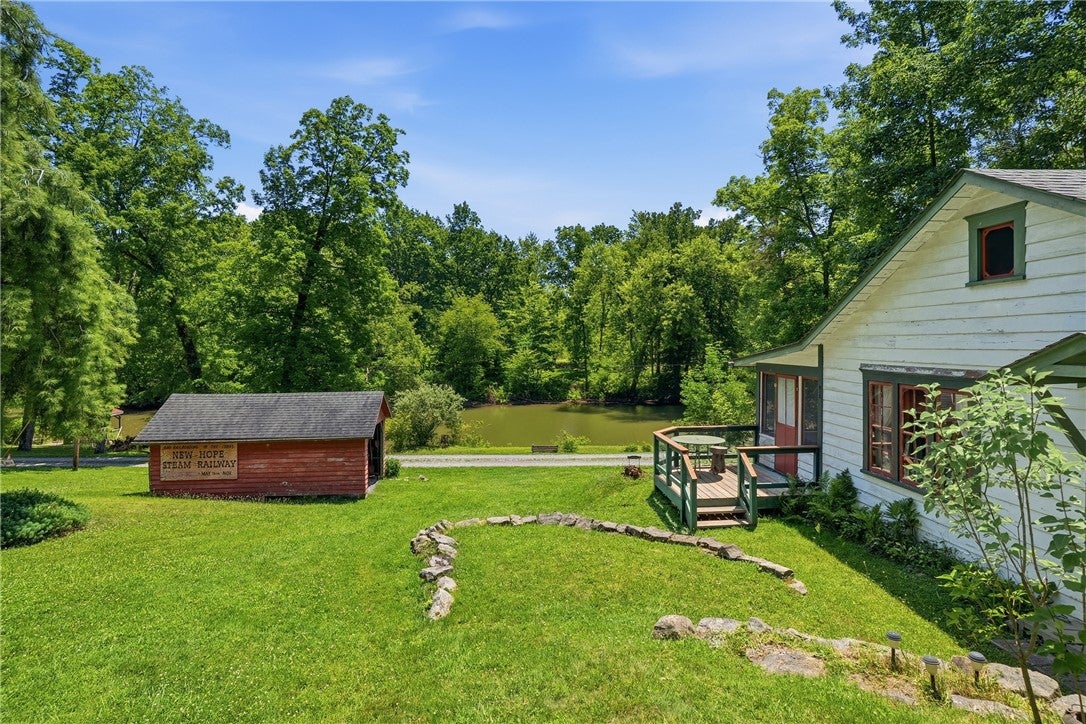 125 Creek Side Ln