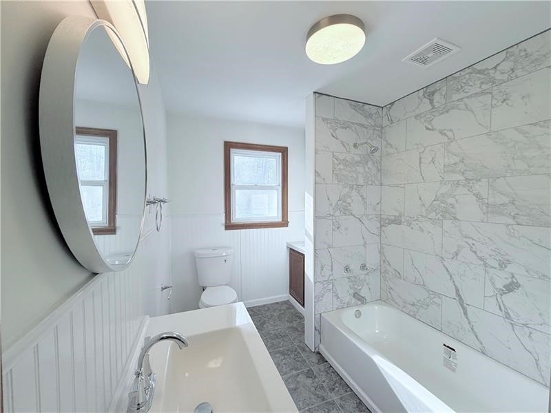 1350 George St Ext, Hermitage, Pennsylvania image 11