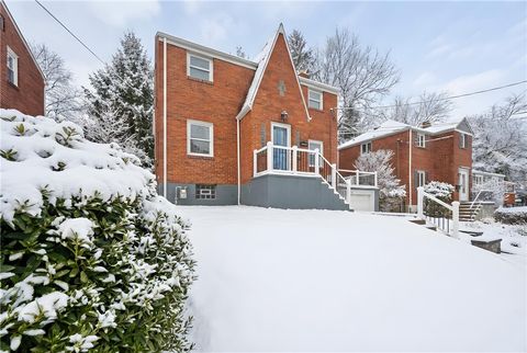 Photo of 2415 Collins Rd, Pittsburgh, PA 15235 (MLS # 1740334)