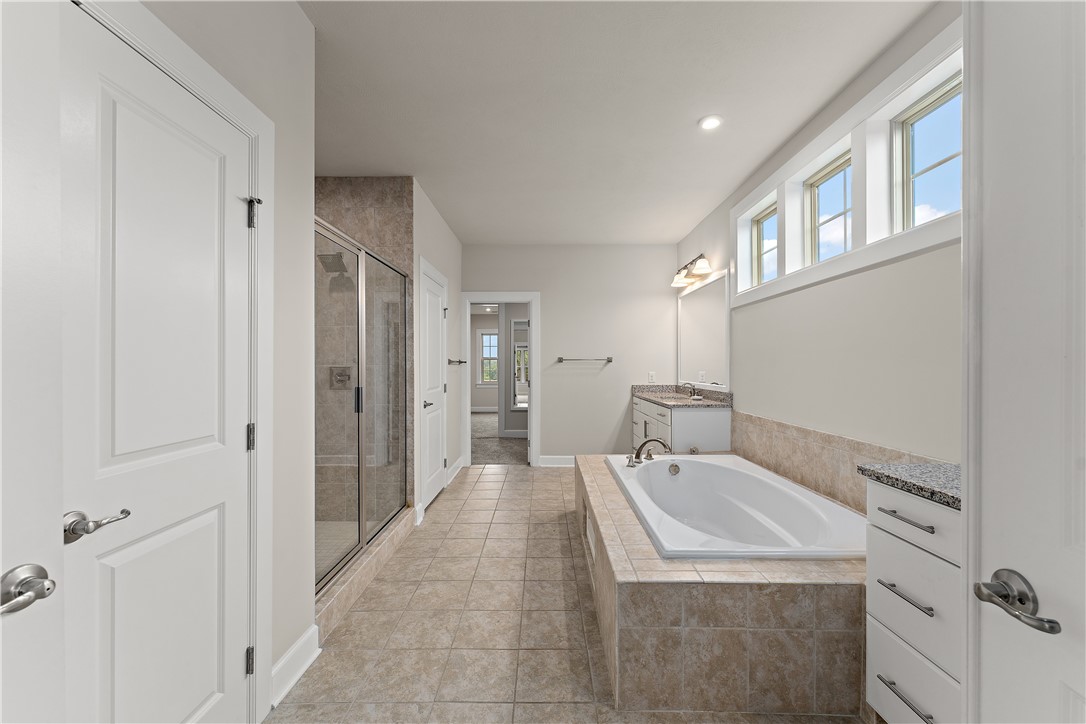 Franklin Park, Pennsylvania 15143, United States, 5 Bedrooms Bedrooms, ,5 BathroomsBathrooms,Residential,Active,217615