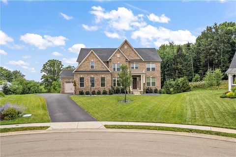 1765 Stevensan Dr Franklin Park PA 15143