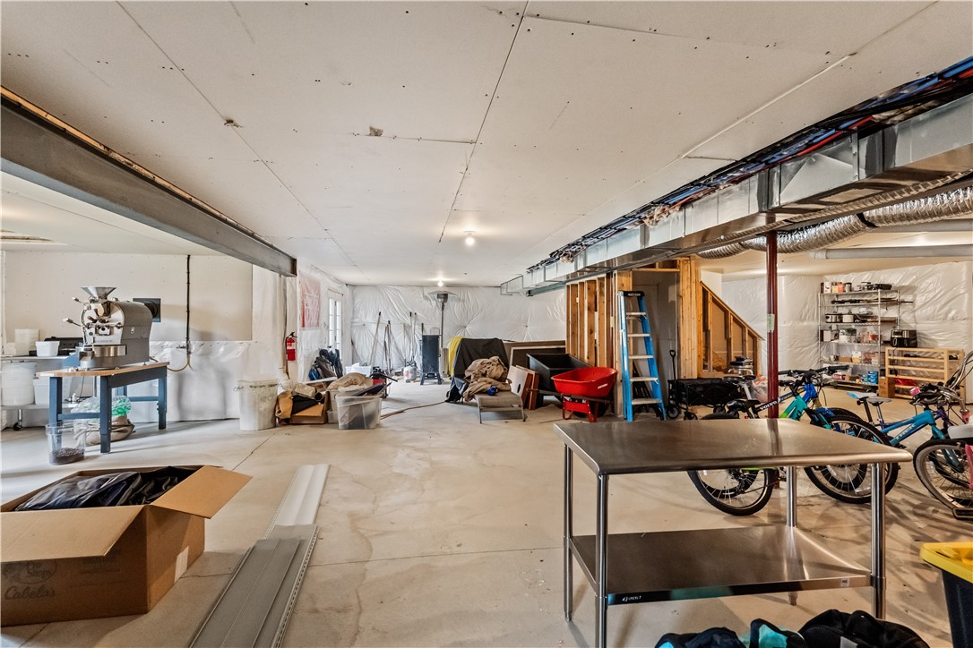 Pine Twp - Nal, Pennsylvania 15090, United States, 4 Bedrooms Bedrooms, ,3 BathroomsBathrooms,Residential,Contingent,119830