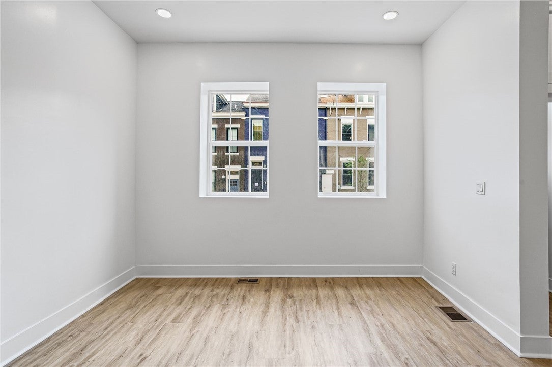 2013 Forbes Ave