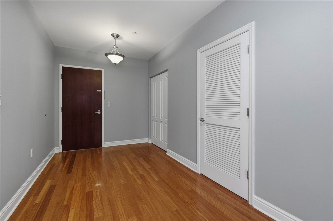 151 Fort Pitt Blvd 1402