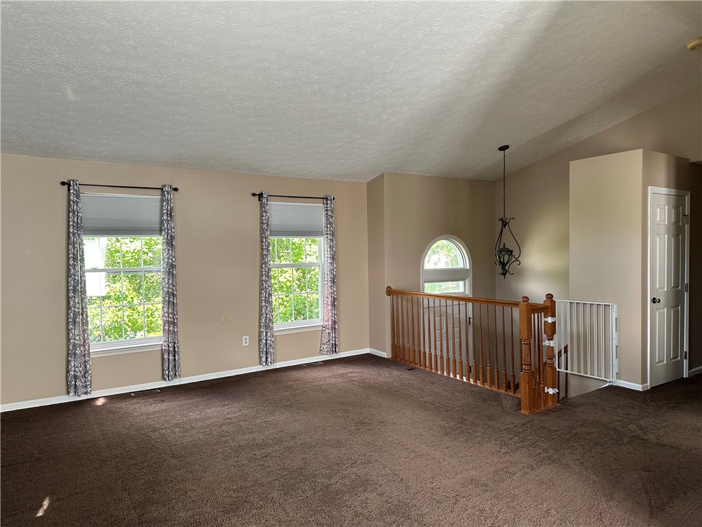 Neshannock Twp, Pennsylvania 16105, United States, 4 Bedrooms Bedrooms, ,2 BathroomsBathrooms,Residential,Contingent,126200