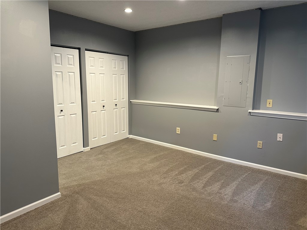 Neshannock Twp, Pennsylvania 16105, United States, 4 Bedrooms Bedrooms, ,2 BathroomsBathrooms,Residential,Contingent,126200