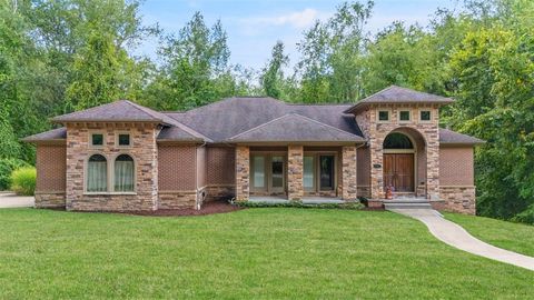 Photo for 912 Field Club Rd