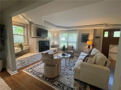 Photo of 1074 Osage Dr, Pittsburgh, PA 15235 (MLS # 1745126)