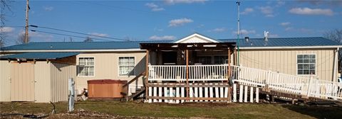 129 Shaner Dr Buffalo Twp PA 16055