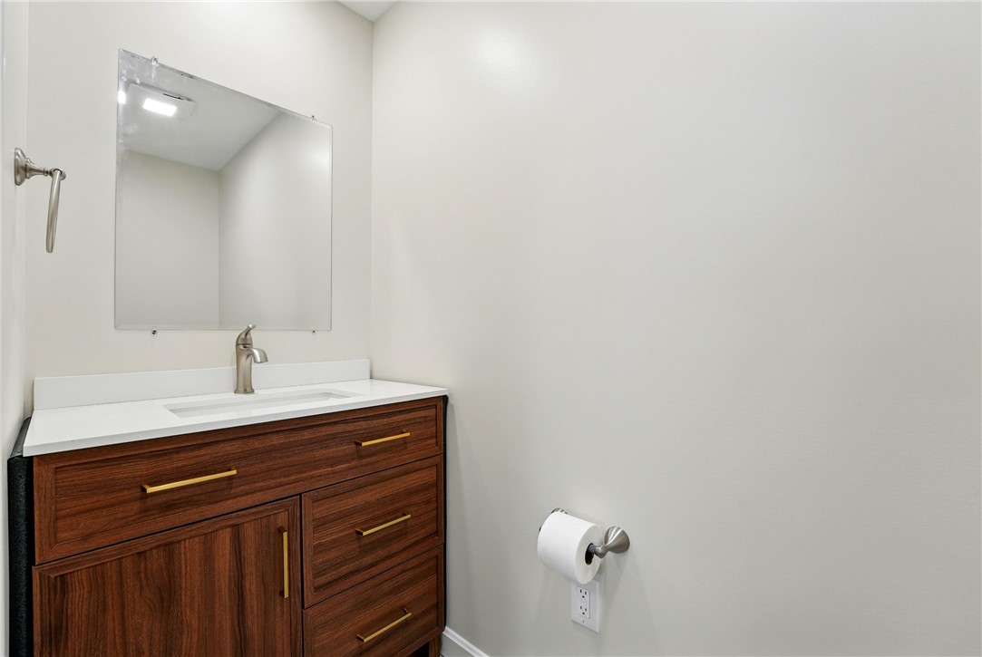1125 Griswold St St, Sharon, Pennsylvania image 7