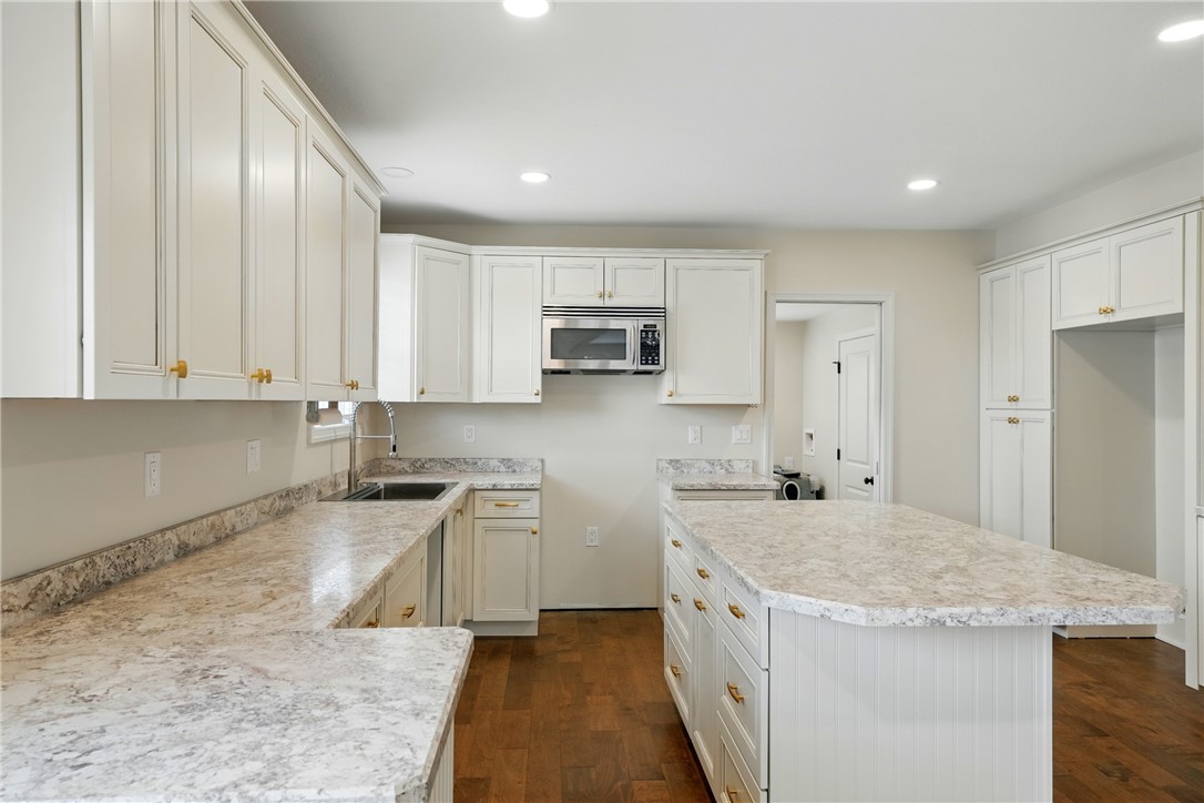 1125 Griswold St St, Sharon, Pennsylvania image 9