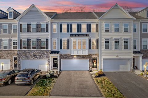 Photo of 155 Craig St, Imperial, PA 15126 (MLS # 1735609)