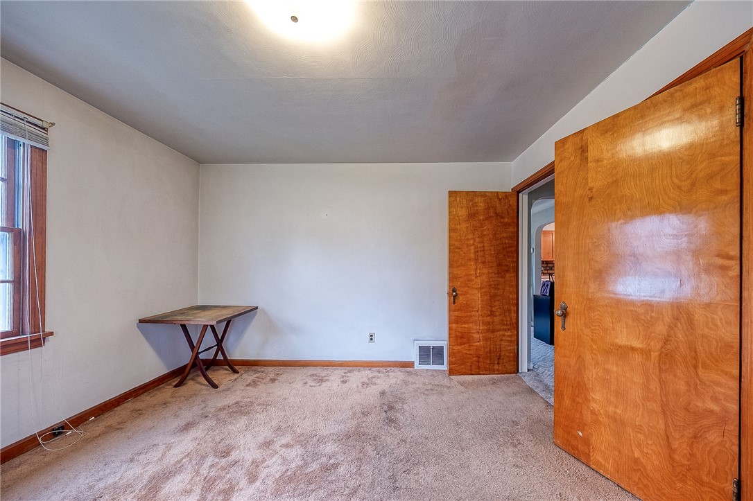 Neshannock Twp, Pennsylvania 16105, United States, 3 Bedrooms Bedrooms, ,2 BathroomsBathrooms,Residential,Active,120926