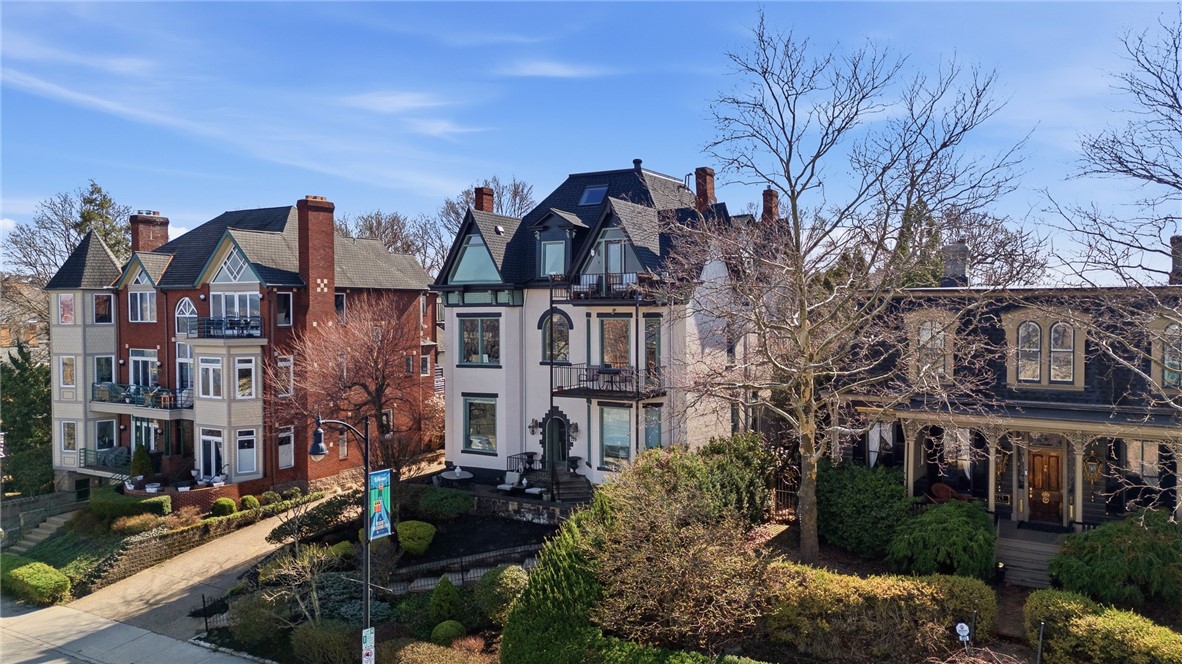 229 Grandview Ave 3