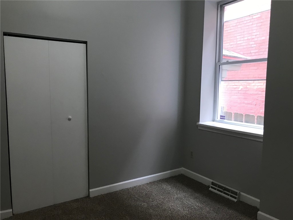 Manchester, Pennsylvania 15233, United States, 2 Bedrooms Bedrooms, ,1 BathroomBathrooms,Residential,Active,129906