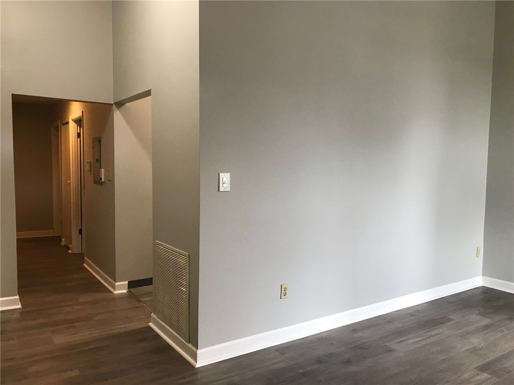 Manchester, Pennsylvania 15233, United States, 2 Bedrooms Bedrooms, ,1 BathroomBathrooms,Residential,Active,129906