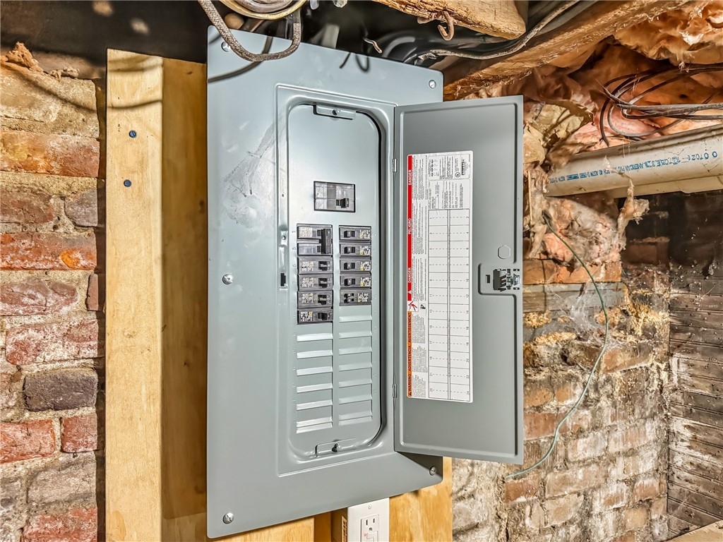 Beaver, Pennsylvania 16141, United States, 4 Bedrooms Bedrooms, ,1 BathroomBathrooms,Residential,Active,218470