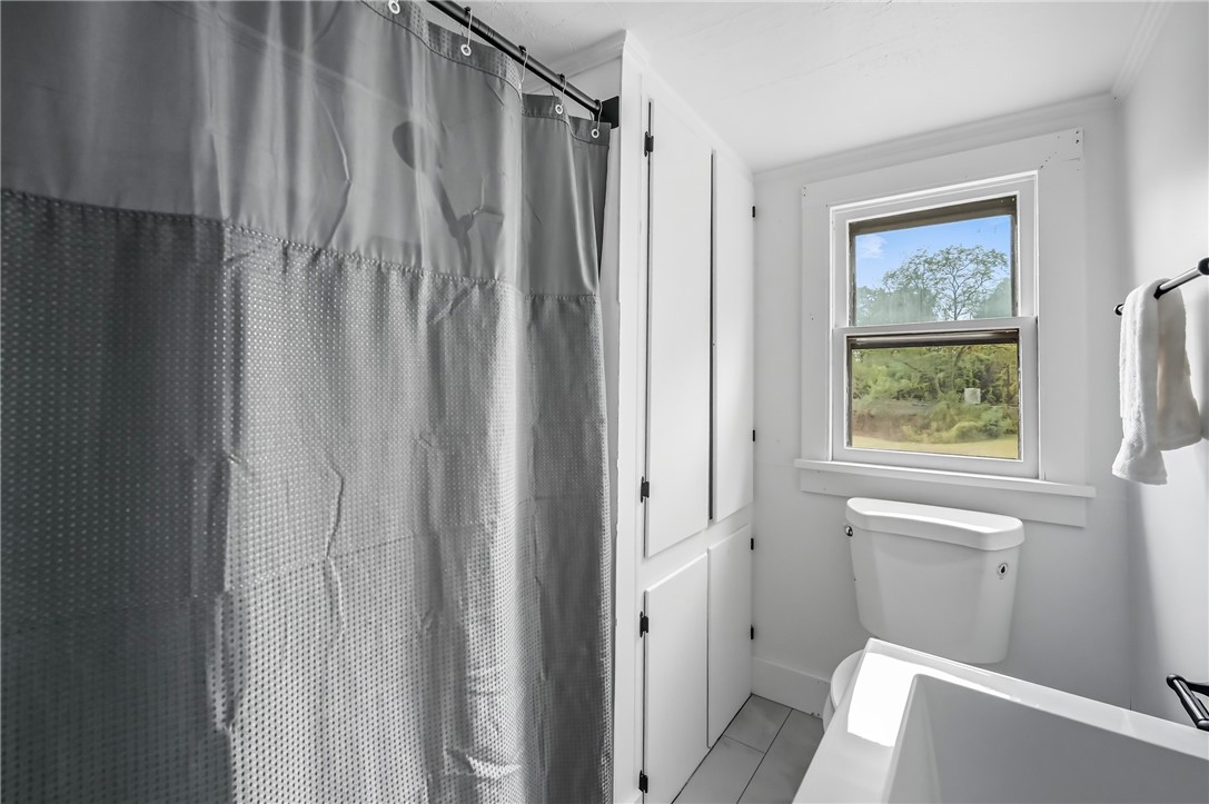 Beaver, Pennsylvania 16141, United States, 4 Bedrooms Bedrooms, ,1 BathroomBathrooms,Residential,Active,218470