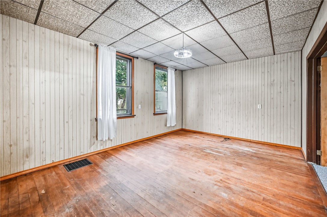 Beaver, Pennsylvania 16141, United States, 4 Bedrooms Bedrooms, ,1 BathroomBathrooms,Residential,Active,218470