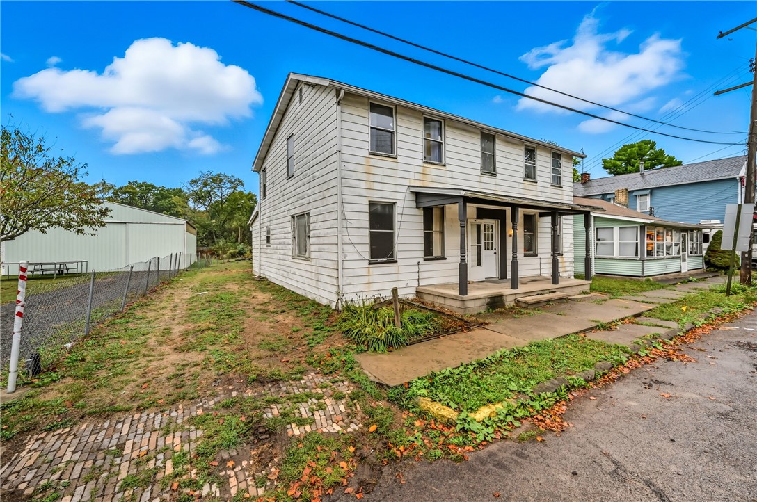 Beaver, Pennsylvania 16141, United States, 4 Bedrooms Bedrooms, ,1 BathroomBathrooms,Residential,Active,218470