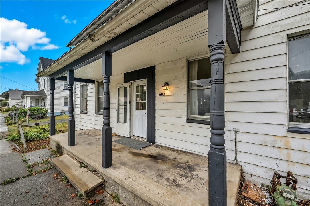 Beaver, Pennsylvania 16141, United States, 4 Bedrooms Bedrooms, ,1 BathroomBathrooms,Residential,Active,218470