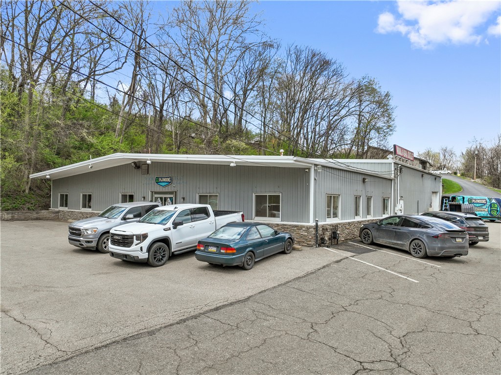 Castle Shannon, Pennsylvania 15234, United States, ,Residential,Active,121926