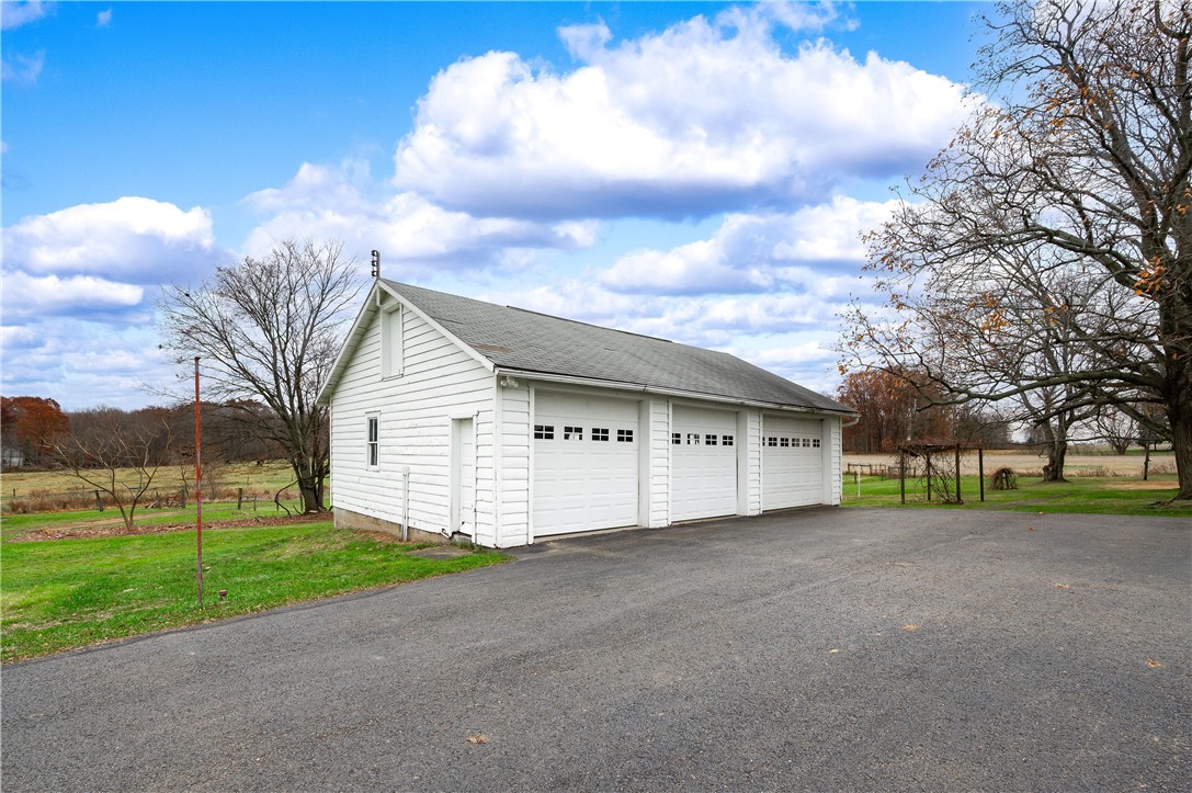 1080 Breakneck Bridge Rd