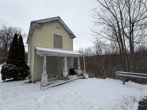 Photo of 223 E Morehead Ave, New Castle, PA 16102 (MLS # 1738507)