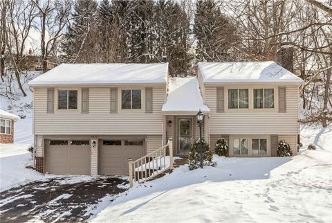 8470 Coventry Dr McCandless PA 15101