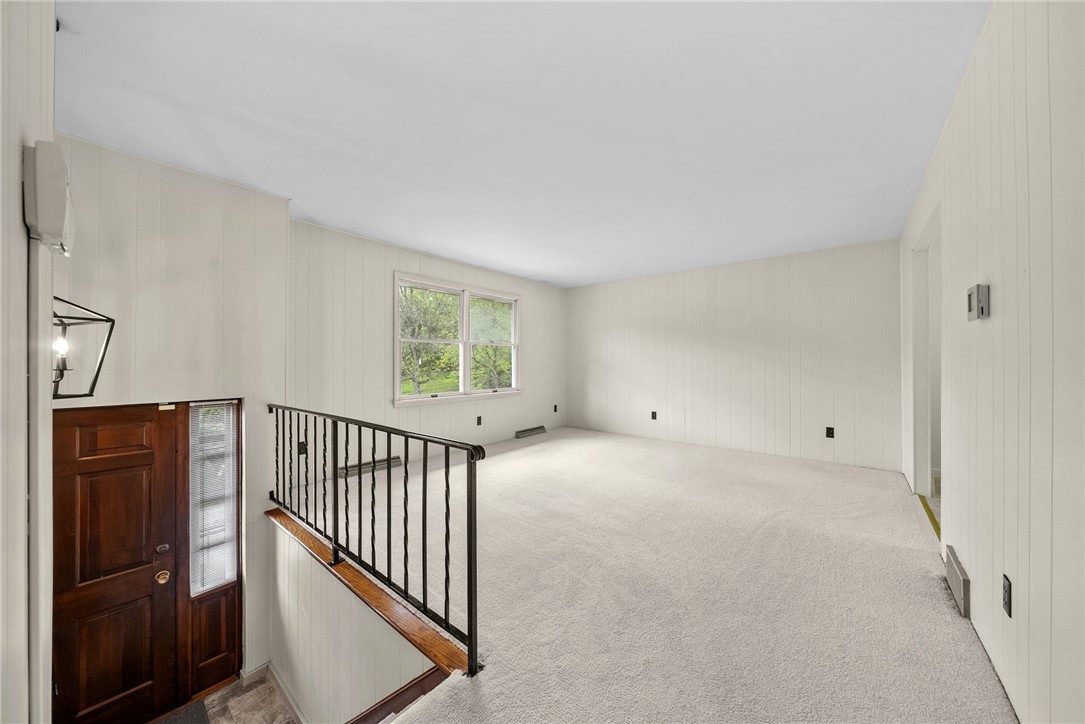 125 Lynn Rd