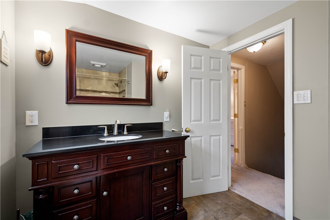 Bethel Park, Pennsylvania 15102, United States, 3 Bedrooms Bedrooms, ,2 BathroomsBathrooms,Residential,Active,240101